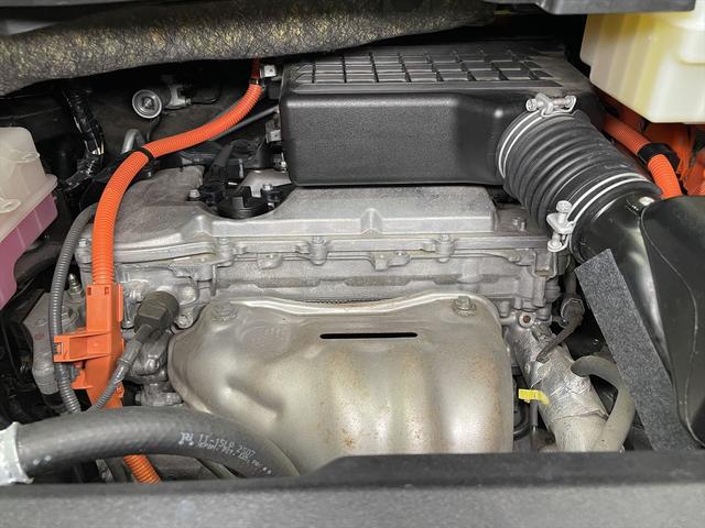 アルファードハイブリッド 　福祉車両・サイドリフトＵＰシート・７人乗・走行４７千Ｋ・４ＷＤ・ハイブリッド・フロントリヤドラレコ・左右電動スライドドア・ＴＶ・ナビ・Ｂカメラ・アルパイン１２．８型フリップダウンモニター・スマートキー（37枚目）