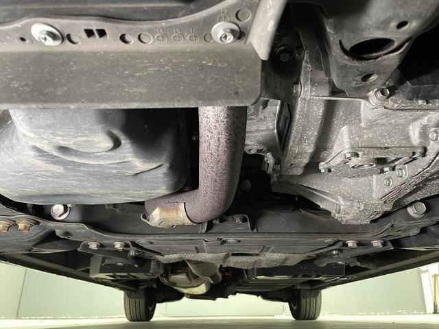 アルファードハイブリッド 　福祉車両・サイドリフトＵＰシート・７人乗・走行４７千Ｋ・４ＷＤ・ハイブリッド・フロントリヤドラレコ・左右電動スライドドア・ＴＶ・ナビ・Ｂカメラ・アルパイン１２．８型フリップダウンモニター・スマートキー（41枚目）
