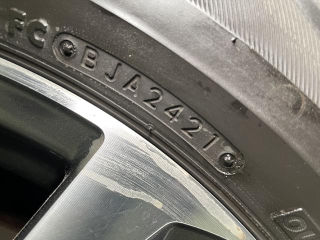 アルファードハイブリッド 　福祉車両・サイドリフトＵＰシート・７人乗・走行４７千Ｋ・４ＷＤ・ハイブリッド・フロントリヤドラレコ・左右電動スライドドア・ＴＶ・ナビ・Ｂカメラ・アルパイン１２．８型フリップダウンモニター・スマートキー（50枚目）
