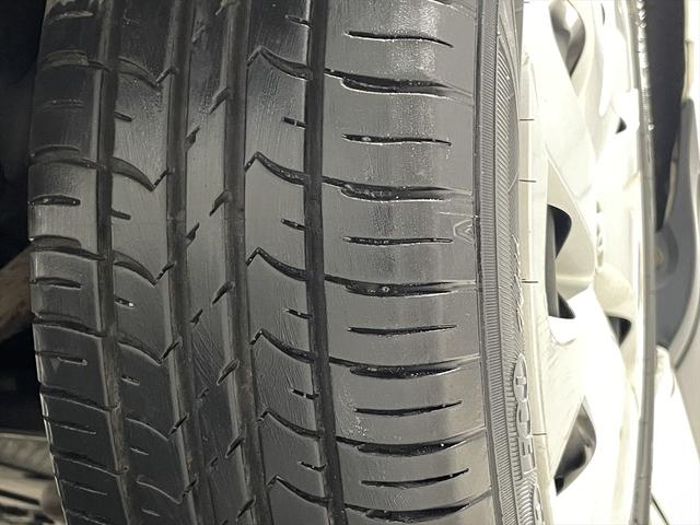 シエンタ 　１．５Ｇ　福祉車両・手動スロープ・１台積・５人乗・タイプ１・トヨタセーフティセンス・純正ナビ・ＴＶ・Ｂモニター・左右電動スライドドア・純正フォグランプ・プッシュスタート・スマートキー・ニールダウン（53枚目）