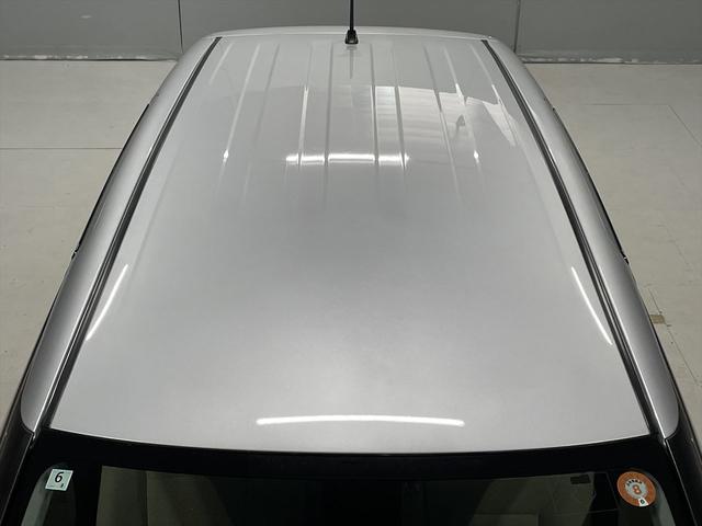シエンタ 　１．５Ｘ　福祉車両・手動スロープ１台積４人乗・走行１０千Ｋ・タイプ２・１．５列目仕様・ＴＳＳ・ストレッチャー乗車カノウ・純正ＴＶナビ・プッシュスタート・ニールダウン・電動車イス固定装置１．５列目３列目（53枚目）