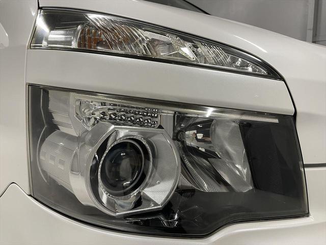 ヴォクシー 　ＺＳ　福祉車両・電動スロープ・２台積７人乗・タイプ１・前後電動ウィンチ・ナビ・ＴＶ・Ｂカメラ・プッシュスタート・スマートキー・左右電動スライドドア・ニールダウン・無線ウィンチリモコン・ラッシングベルト（41枚目）
