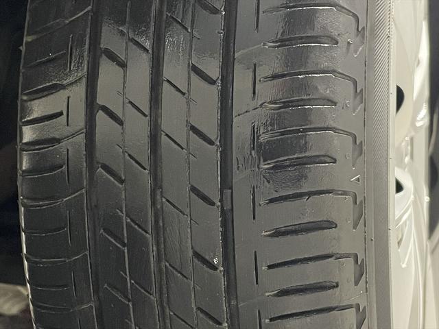 シエンタ 　１．５Ｘ　福祉車両・手動スロープ・１台積・５人乗・車椅子乗車・走行１６千Ｋ・タイプ１・左電動スライドドア・ナビ・ニールダウン・車イス後退防止ベルトサード・電動車イス固定装置サード・左右スライドドア（46枚目）