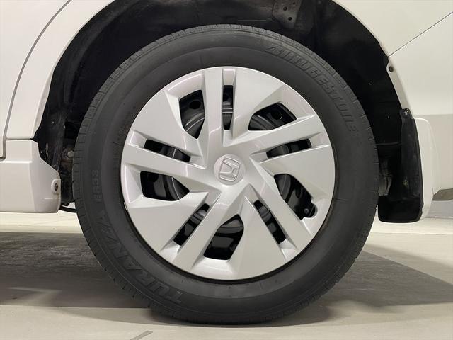 ステップワゴン 　福祉車両・後席リフトＵＰシート・７人乗４ＷＤ・走行２５千Ｋ・ホンダセンシング・左右電動スライドドア・スマートキー・プッシュスタート・ＴＶナビ・Ｂモニター・折リ畳ミ車イス固定ベルト・アイドリングストップ（49枚目）