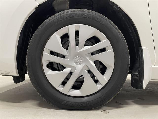 ステップワゴン 　福祉車両・後席リフトＵＰシート・７人乗４ＷＤ・走行２５千Ｋ・ホンダセンシング・左右電動スライドドア・スマートキー・プッシュスタート・ＴＶナビ・Ｂモニター・折リ畳ミ車イス固定ベルト・アイドリングストップ（50枚目）