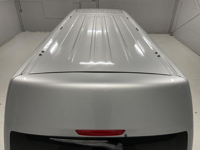 NV350キャラバンワゴン  福祉車両・送迎使用車・10人乗・走行28千K・ハイルーフ車・左電動スライドドア・左オートステップ・アシストグリップ・ナビ・TV・Bカメラ・禁煙車・PVガラス・リヤクーラー・リヤヒーター・オートライト(33枚目)