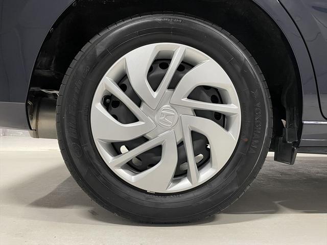 フリード  1.5G 福祉車両・助手席リフトUPシート・6人乗・走行11千K・ホンダセンシング・電動車イス収納装置・ナビ・TV・Bモニター・左右電動スライドドア・プッシュスタート・スマートキー・リモコン・禁煙車(51枚目)