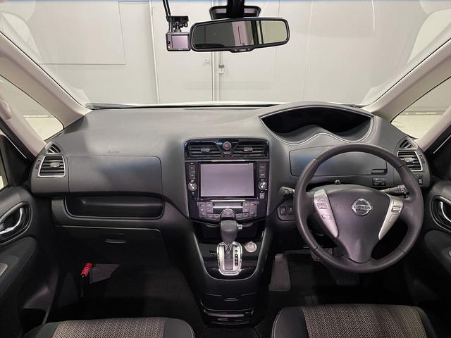 セレナ 　ハイウェイスター　福祉車両・助手席リフトＵＰシート・８人乗・Ｓ－ＨＶ・エマージェンシーブレーキ・リモコン有・全方位型モニター・ＴＶ・ナビ・Ｂモニター・後席モニター・左右電動スライドドア・ＥＴＣ（29枚目）