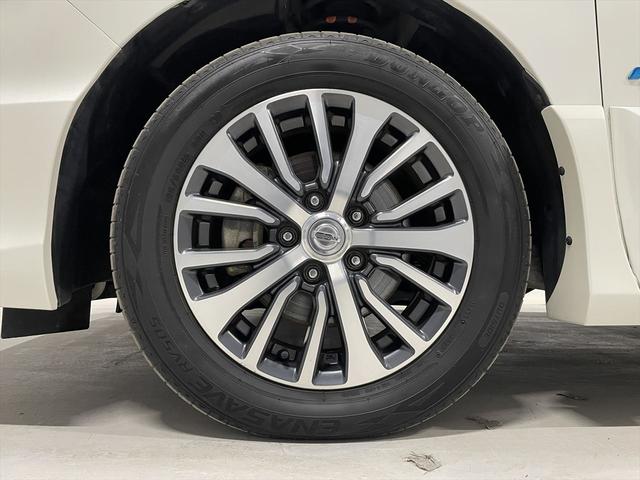 セレナ 　ハイウェイスター　福祉車両・助手席リフトＵＰシート・８人乗・Ｓ－ＨＶ・エマージェンシーブレーキ・リモコン有・全方位型モニター・ＴＶ・ナビ・Ｂモニター・後席モニター・左右電動スライドドア・ＥＴＣ（44枚目）