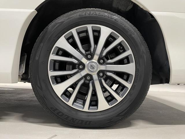 セレナ 　ハイウェイスター　福祉車両・助手席リフトＵＰシート・８人乗・Ｓ－ＨＶ・エマージェンシーブレーキ・リモコン有・全方位型モニター・ＴＶ・ナビ・Ｂモニター・後席モニター・左右電動スライドドア・ＥＴＣ（45枚目）