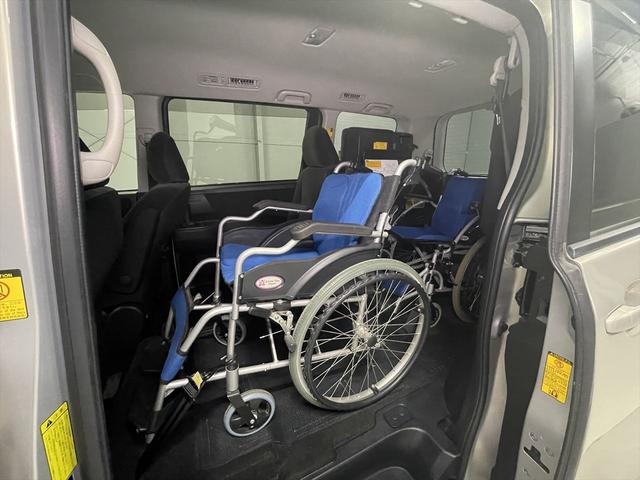 ヴォクシー 福祉車両・電動スロープ・2台積・7人乗・走行64千K・タイプ1・TV・ナビ・Bカメラ・左電動スライドドア・左オートステップ・キーレス・ニールダウン・電動ウィンチセカンドサード・無線ウィンチリモコン(23枚目)