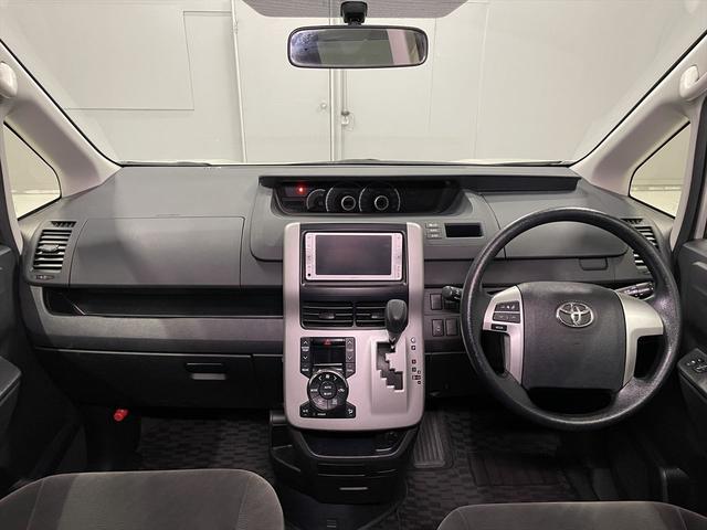 ヴォクシー 福祉車両・電動スロープ・2台積・7人乗・走行64千K・タイプ1・TV・ナビ・Bカメラ・左電動スライドドア・左オートステップ・キーレス・ニールダウン・電動ウィンチセカンドサード・無線ウィンチリモコン(36枚目)