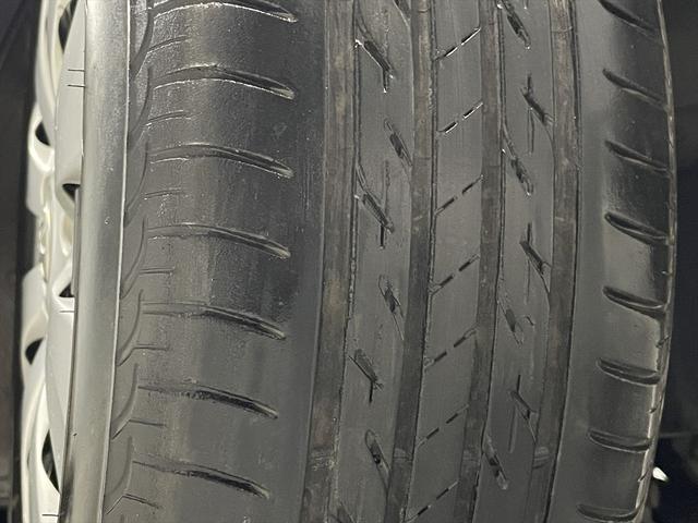 ヴォクシー 福祉車両・電動スロープ・2台積・7人乗・走行64千K・タイプ1・TV・ナビ・Bカメラ・左電動スライドドア・左オートステップ・キーレス・ニールダウン・電動ウィンチセカンドサード・無線ウィンチリモコン(56枚目)