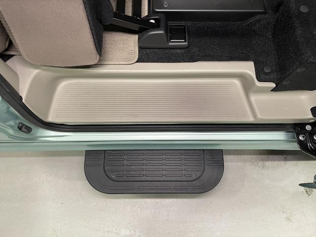 エブリイワゴン 　福祉車両・手動スロープ・１台積・４人乗・走行５９千Ｋ・スズキセーフティサポート・リヤ分割シート・リクライニング車椅子乗車カノウ・左電動オートステップ・プッシュスタート・スマートキー・ナビＴＶ・Ｂカメラ（15枚目）