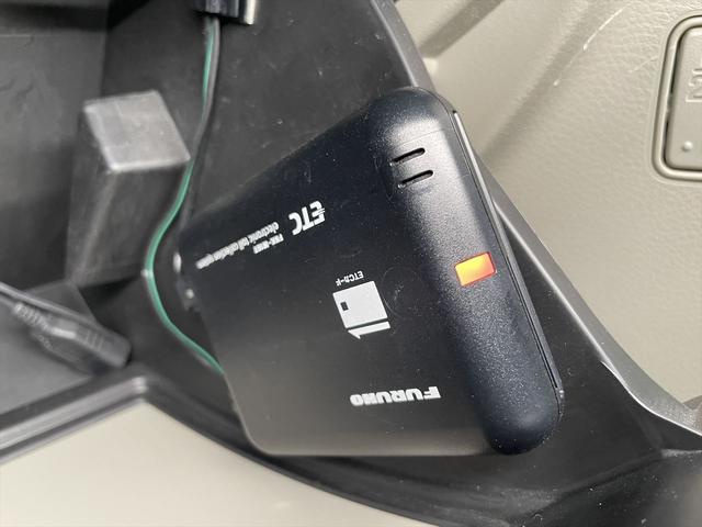 エブリイワゴン 　福祉車両・手動スロープ・１台積・４人乗・走行５９千Ｋ・スズキセーフティサポート・リヤ分割シート・リクライニング車椅子乗車カノウ・左電動オートステップ・プッシュスタート・スマートキー・ナビＴＶ・Ｂカメラ（38枚目）