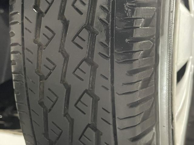 ＮＶ２００バネットワゴン 　福祉車両・手動スロープ・２台積・６人乗・走行７１千Ｋ・左オートステップ・ＥＴＣ・ナビ・ストラーダ・ＴＶ・ドラレコ・アシストグリップ・電動ウィンチセカンド・無線ウィンチリモコン・車椅子後退防止装置サード（52枚目）