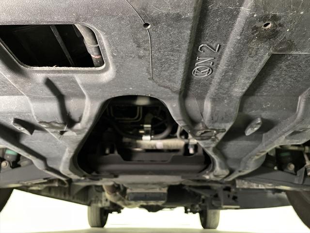 レジアスエースバン 　福祉車両・電動リフター・２台積・１０人乗・Ｂタイプ・トヨタセーフティセンス・左電動スライドドア・ＴＶ・ナビ・左オートステップ・キーレス・ＰＶガラス・アシストグリップ・ストレッチャー乗車カノウ・禁煙車（49枚目）