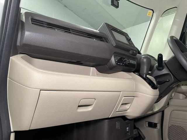 Ｎ－ＢＯＸ 　福祉車両・手動スロープ・１台積・４人乗・ホンダセンシング・ＴＶ・ＣＤオーディオ・Ｂカメラ・左右スライドドア・電動ウィンチ・リモコン付・プッシュスタート・ラッシングベルト・スマートキー・純正ＬＥＤ（35枚目）