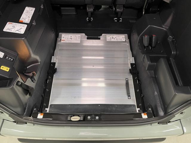 シエンタ 　１．５Ｘ　福祉車両・手動スロープ・１台積・５人乗・走行４１６Ｋ・タイプ１・セカンドシート付・トヨタセーフティセンス・純正ＴＶ・ナビ・Ｂモニター・純正１２インチ後席モニター・左電動スライドドア・ＩＣＳ（21枚目）