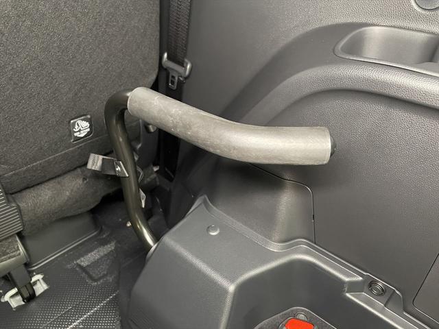 シエンタ 　１．５Ｘ　福祉車両・手動スロープ・１台積・５人乗・走行４１６Ｋ・タイプ１・セカンドシート付・トヨタセーフティセンス・純正ＴＶ・ナビ・Ｂモニター・純正１２インチ後席モニター・左電動スライドドア・ＩＣＳ（23枚目）