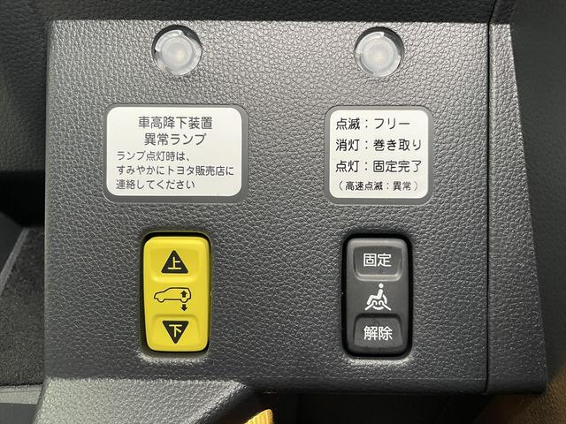 シエンタ 　１．５Ｘ　福祉車両・手動スロープ・１台積・５人乗・走行４１６Ｋ・タイプ１・セカンドシート付・トヨタセーフティセンス・純正ＴＶ・ナビ・Ｂモニター・純正１２インチ後席モニター・左電動スライドドア・ＩＣＳ（27枚目）