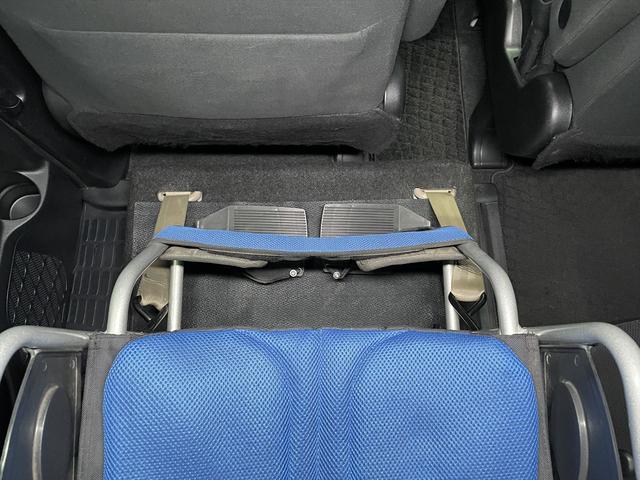 全車プラチナ保証付（最上級保証）でなんと４０６箇所（部位）を保証！設定上限３２万円が支払総額に。中古福祉車両も安心です。※一部１５年経過車・１５万Ｋ以上走行車は対象外。