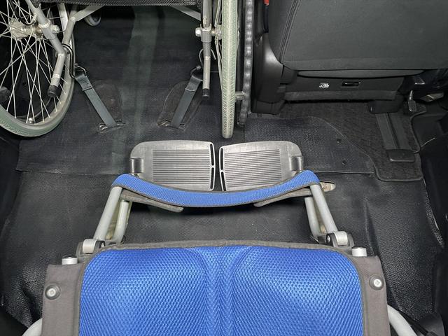 たすかる独自の福祉装置専用点検記録簿で入念点検。購入後の故障予防や修理対応。介護車両、福祉装置、車いす固定のお困りごとは、福祉車両のたすかるにお任せください！