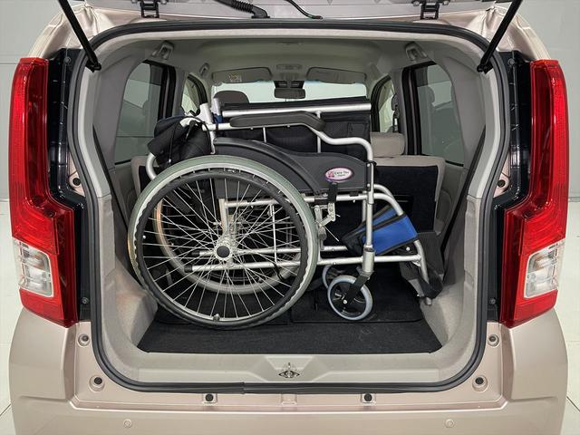 ムーヴ 　福祉車両・助手席リフトＵＰシート４人乗・走行５千Ｋ・スマートアシスト３・ＣＤオーディオ・キーレス・リモコン・折リ畳ミ車イス固定ベルト・アイドリングストップ・禁煙車・ＰＶガラス・・純正クリアランスソナー（17枚目）