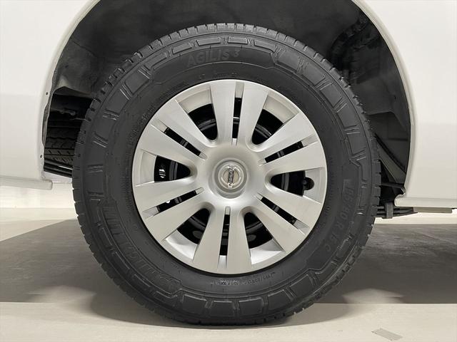 ＮＶ３５０キャラバンバン 　福祉車両・電動リフター・２台積・走行８８千Ｋ・エマージェンシーブレーキ・左オートステップ・ＰＶガラス・アシストグリップ・キーレス・ストレッチャー乗車カノウ・電動車イス固定装置２台・車いす収納スペース（53枚目）