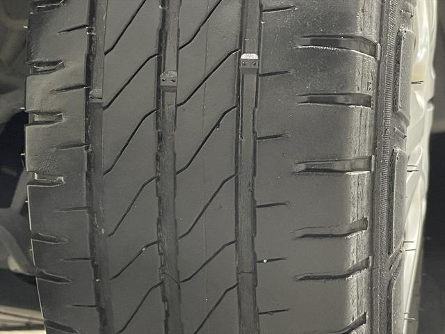 ＮＶ３５０キャラバンバン 　福祉車両・電動リフター・２台積・走行８８千Ｋ・エマージェンシーブレーキ・左オートステップ・ＰＶガラス・アシストグリップ・キーレス・ストレッチャー乗車カノウ・電動車イス固定装置２台・車いす収納スペース（59枚目）