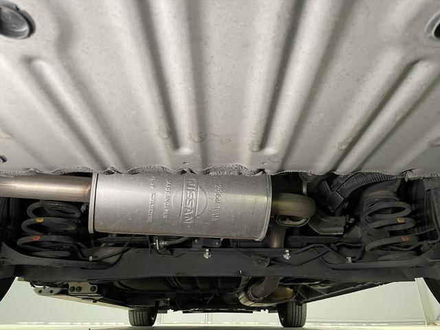 セレナ 福祉車両・助手席リフトUPシート・8人乗・S-HV・エマージェンシーブレーキ・左オートステップ・社外アルミ・フリップダウンモニター・左右電動スライドドア・プッシュスタート・インテリジェントキー・TV(42枚目)