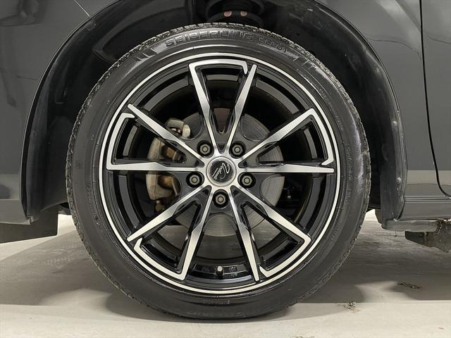 セレナ 福祉車両・助手席リフトUPシート・8人乗・S-HV・エマージェンシーブレーキ・左オートステップ・社外アルミ・フリップダウンモニター・左右電動スライドドア・プッシュスタート・インテリジェントキー・TV(49枚目)