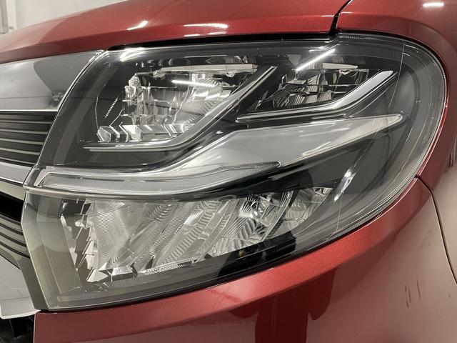 タント 　カスタム　福祉車両・助手席リフトＵＰシート・４人乗・走行１２千Ｋ・スマートアシスト・ワンオーナー・純正アルミ・フォグランプ・プッシュスタート・大型ＴＶ・ナビ・Ｂモニター・スマートキー・リモコン（36枚目）