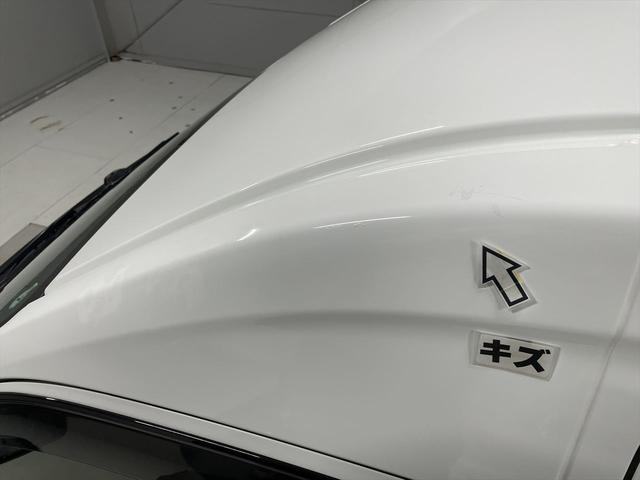 ＮＶ３５０キャラバンバン 　福祉車両・電動リフター・２台積１０人乗・走行６０千Ｋ・エマージェンシーブレーキ・左オートステップ・天窓付・アシストグリップ・ＰＶガラス・ラジオ・電動車イス固定装置２台・点滴フック・車イス収納スペース（72枚目）