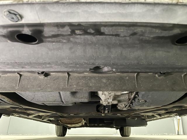 セレナ 　福祉車両・送迎仕様車・８人乗・走行８３千Ｋ・左オートステップ・アシストグリップ・左右スライドドア・キーレス・電格ミラー・ディスプレイオーディオ・禁煙車・ＰＶガラス・リヤクーラー・オートライト・車両取説（34枚目）