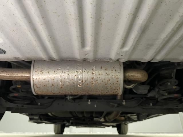 セレナ 　福祉車両・送迎仕様車・８人乗・走行８３千Ｋ・左オートステップ・アシストグリップ・左右スライドドア・キーレス・電格ミラー・ディスプレイオーディオ・禁煙車・ＰＶガラス・リヤクーラー・オートライト・車両取説（35枚目）