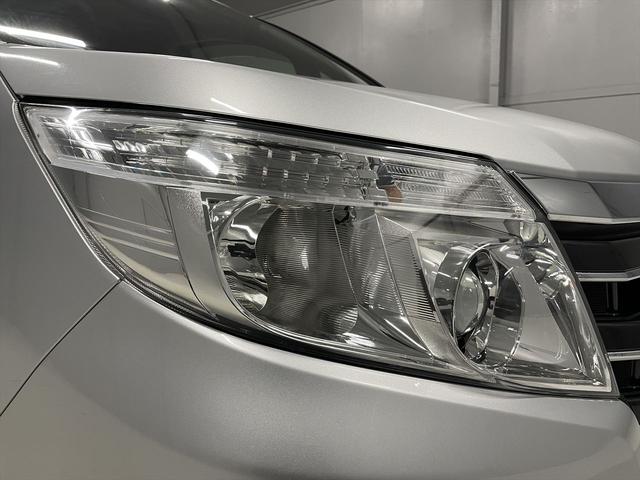 ノア 　福祉車両・手動スロープ・１台積・７人乗・走行３３千Ｋ・タイプ１・リクライニング車いす乗車カノウ・ＴＶ・ナビ・Ｂモニター・ワンオーナー・左電動スライドドア・キーレス・ニールダウン・車椅子後退防止ベルト（36枚目）