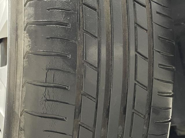 ノア 　福祉車両・手動スロープ・１台積・７人乗・走行３３千Ｋ・タイプ１・リクライニング車いす乗車カノウ・ＴＶ・ナビ・Ｂモニター・ワンオーナー・左電動スライドドア・キーレス・ニールダウン・車椅子後退防止ベルト（50枚目）