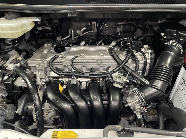 ヴォクシー 　福祉車両・電動スロープ・１台積・７人乗・走行５１千Ｋ・タイプ１・左右電動スライドドア・キーレス・純正高さ調整式ストレッチャー付・電動ウィンチ・純正９インチナビ・ＴＶフルセグ・Ｂカメラ・ＤＶＤ再生（40枚目）