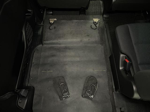 ノア 福祉車両・手動スロープ2台積7人乗・タイプ1・トヨタセーフティセンス・TV・ナビ・Bモニター・左右電動スライドドア・社外アルミ・純正フォグランプ・プッシュスタート・スマートキー・ドラレコ・ニールダウン(19枚目)