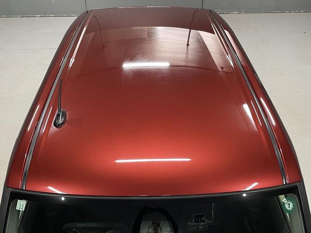 �����ԗ��͎ԃC�X�̌`���g���A�̊i�ɍ������I�ѕ�����؂ł��B�Ԉ֎q�̂܂܏���ԂȂǁA�������̎ԃC�X�����ۂɏ悹�Ď������Ƃ��\�ł��̂ŁA���Ђ����Q���������B