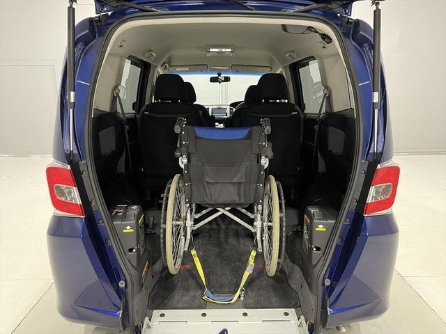 �����ԗ��̑�Ԃ��L�x�ɂ��p�ӂ��Ă��܂��B�Ԉ֎q�̂܂܏���Ԃ�A�Ԃ��������Ή��Ԃ��������܂��̂ŁA���C�y�ɂ����k���������B