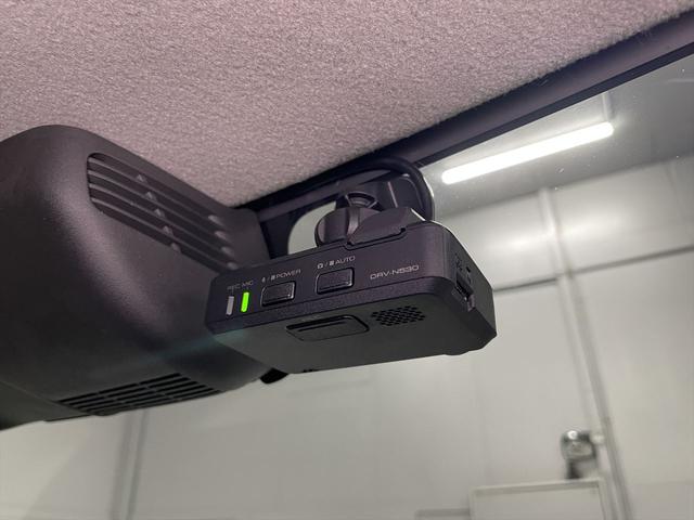 �����ԗ��戵�m�X�y�V�����X�g�i��Ёj���{�������q����̎��i�҂������ݐЁB�c�Ƃ��烁���e�i���X�܂Ńv���W�c�B�Ԃ����A�X�g���b�`���[�ȂǁA�ǂ�Ȃ��Ƃł������k���������B