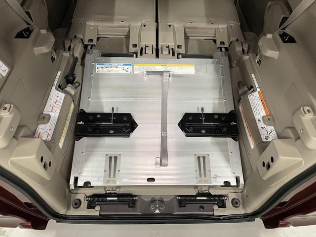 �����ԗ��͎ԃC�X�̌`���g���A�̊i�ɍ������I�ѕ�����؂ł��B�Ԉ֎q�̂܂܏���ԂȂǁA�������̎ԃC�X�����ۂɏ悹�Ď������Ƃ��\�ł��̂ŁA���Ђ����Q���������B