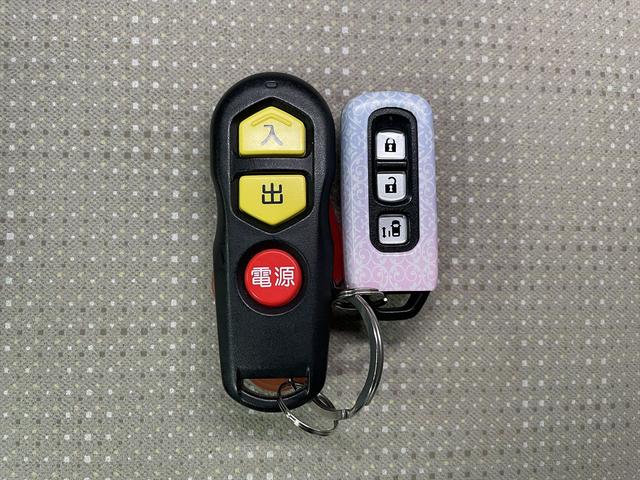 �X�y�A�L�[�Ȃ�