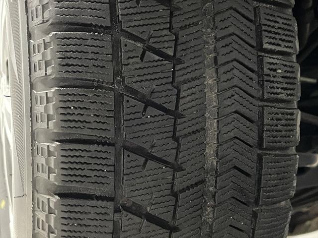 セレナ 　ハイウェイスターＶ　福祉車両・手動スロープ・１台積・７人乗・ｅパワー・プロパイロット・エマージェンシーブレーキ・左右電動スライドドア・純正ナビ・ＴＶ・Ｂモニター・デジタルインナーミラー・ニールダウン（49枚目）