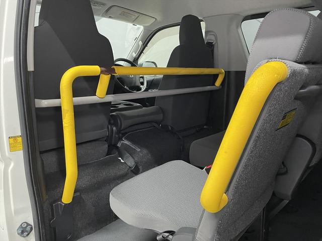 ��������̕\�����i�͑S�Ď����Ԑō��݂̋��z�ł��B���w���N�x�̎����Ԑł��܂܂�Ă��܂��B���S���Ă��w�����������B�����Z�܂��̒n��܂ŗ�������]�������́A�ʓr������p���K�v�ƂȂ�܂��B