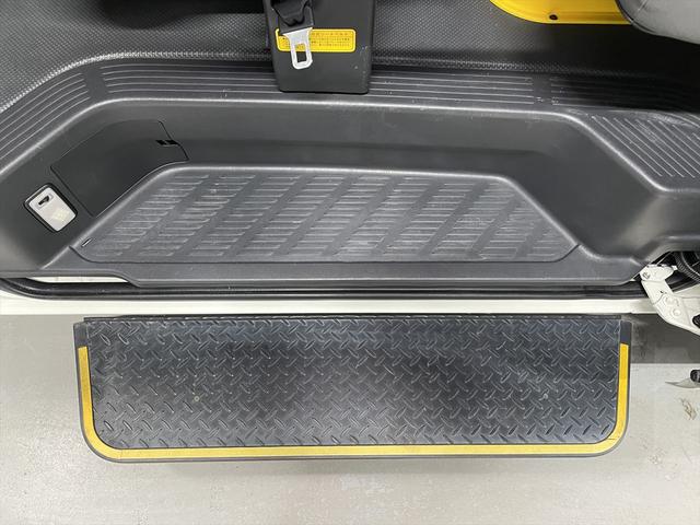 �����ԗ��戵�m�X�y�V�����X�g�i��Ёj���{�������q����̎��i�҂������ݐЁB�c�Ƃ��烁���e�i���X�܂Ńv���W�c�B�Ԃ����A�X�g���b�`���[�ȂǁA�ǂ�Ȃ��Ƃł������k���������B