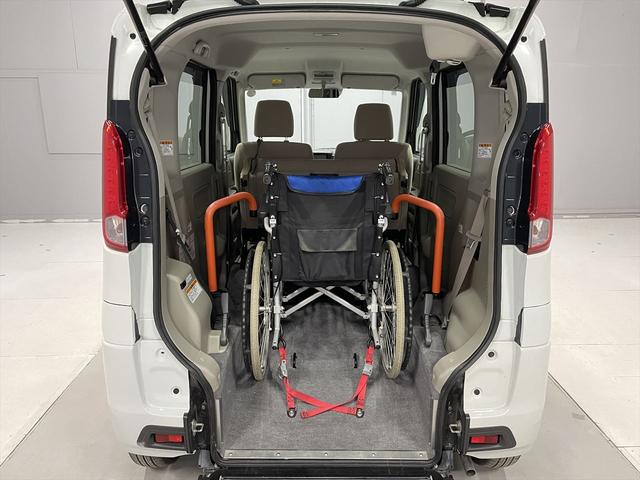 �����ԗ��戵�m�X�y�V�����X�g�i��Ёj���{�������q����̎��i�҂������ݐЁB�c�Ƃ��烁���e�i���X�܂Ńv���W�c�B�Ԃ����A�X�g���b�`���[�ȂǁA�ǂ�Ȃ��Ƃł������k���������B