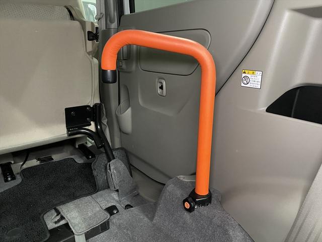 �����ԗ��̑�Ԃ��L�x�ɂ��p�ӂ��Ă��܂��B�Ԉ֎q�̂܂܏���Ԃ�A�Ԃ��������Ή��Ԃ��������܂��̂ŁA���C�y�ɂ����k���������B